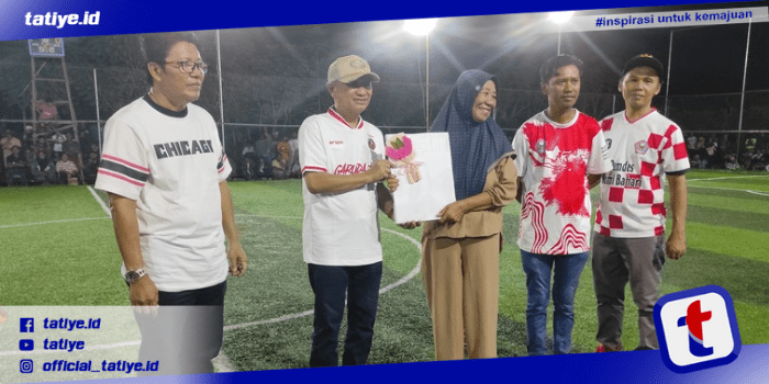 Resmi Tutup Tournament Mini Soccer di Desa Bumi Bahari, Ini Harapan&nbsp;Bupati
